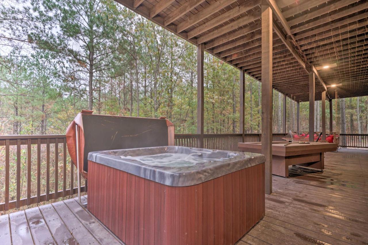 Broken Bow Cabin Deck With Hot Tub And Pool Table! Eksteriør billede