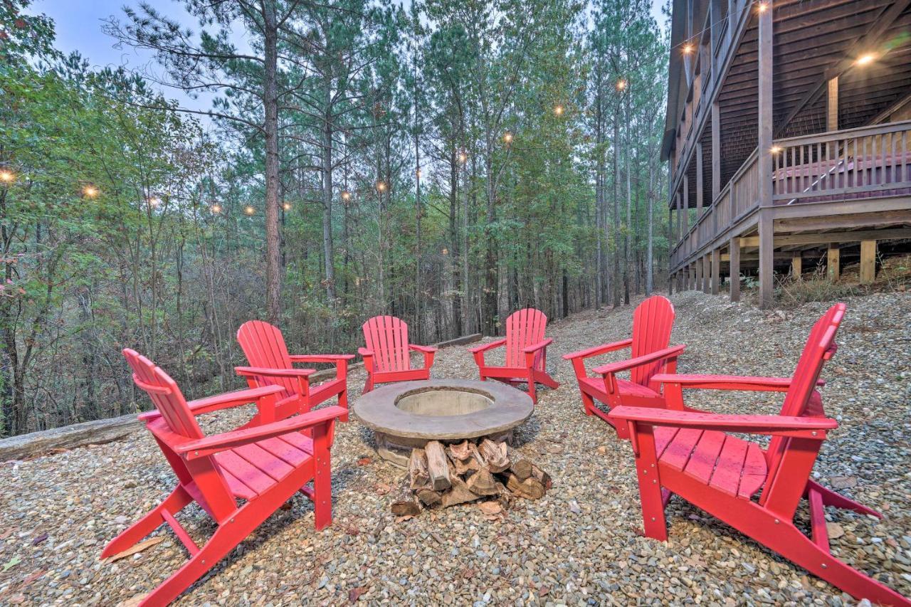 Broken Bow Cabin Deck With Hot Tub And Pool Table! Eksteriør billede