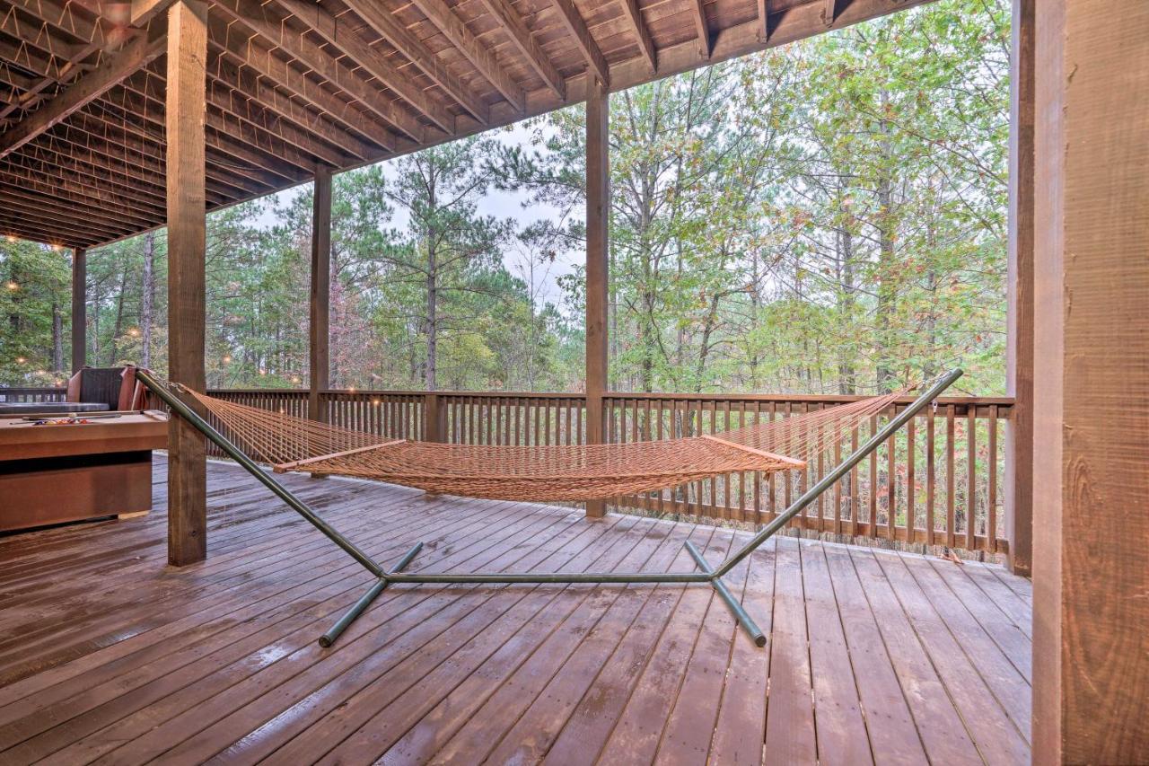 Broken Bow Cabin Deck With Hot Tub And Pool Table! Eksteriør billede